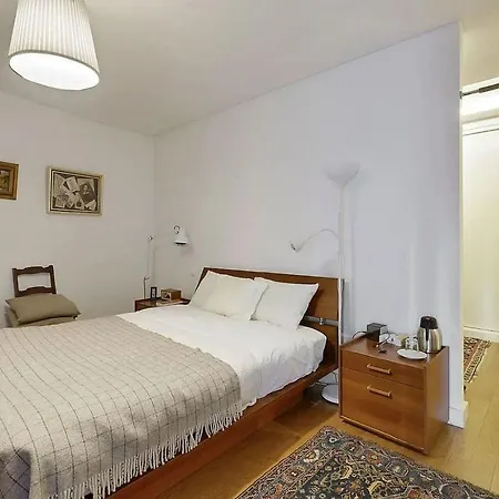 Apartment Elegant Flat